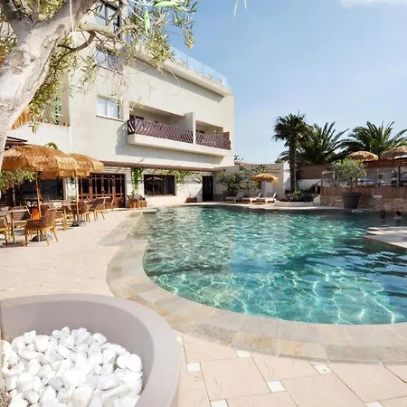 Apartment Awesome In Saint-cyprien With Wifi Saint-Cyprien (Pyrenees-Orientales)